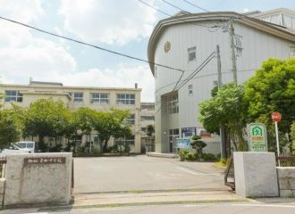 草加市立草加中学校