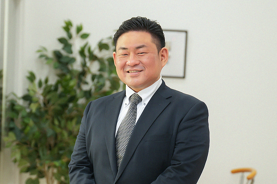 小峯 康裕