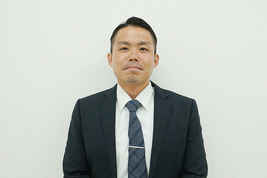 鶴尾 志樹